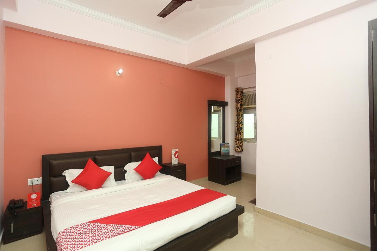 Oyo Flagship 17204 Vrindawan Galaxy Hotel Kanpur Buitenkant foto