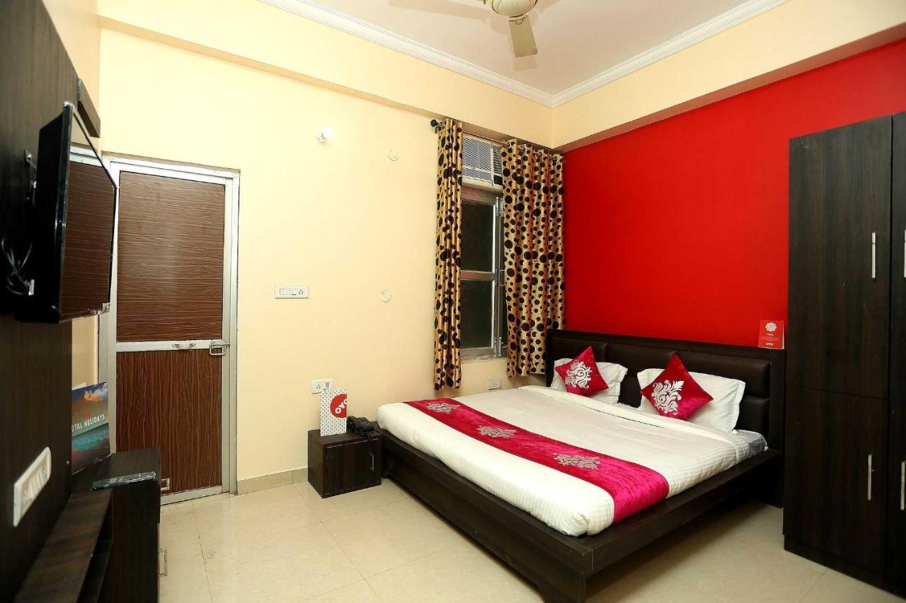 Oyo Flagship 17204 Vrindawan Galaxy Hotel Kanpur Buitenkant foto
