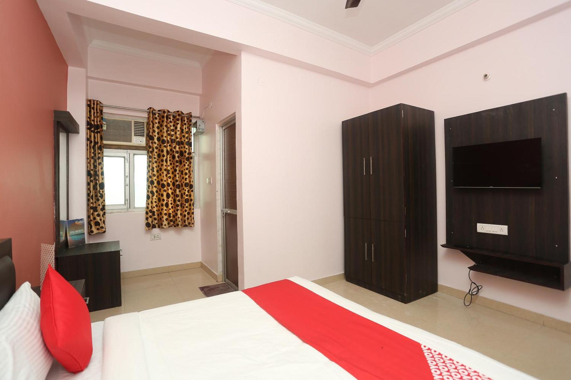 Oyo Flagship 17204 Vrindawan Galaxy Hotel Kanpur Buitenkant foto
