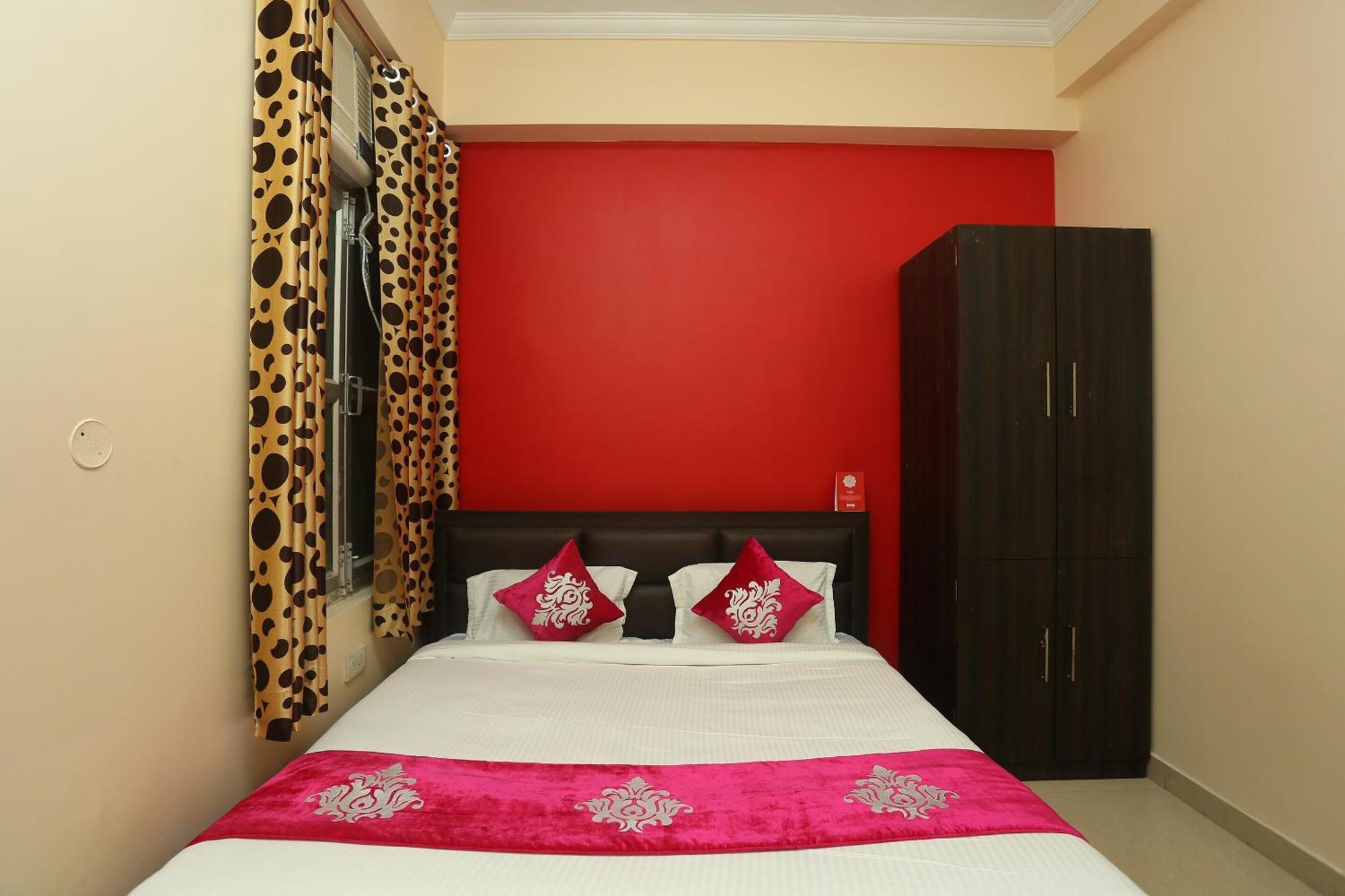 Oyo Flagship 17204 Vrindawan Galaxy Hotel Kanpur Buitenkant foto