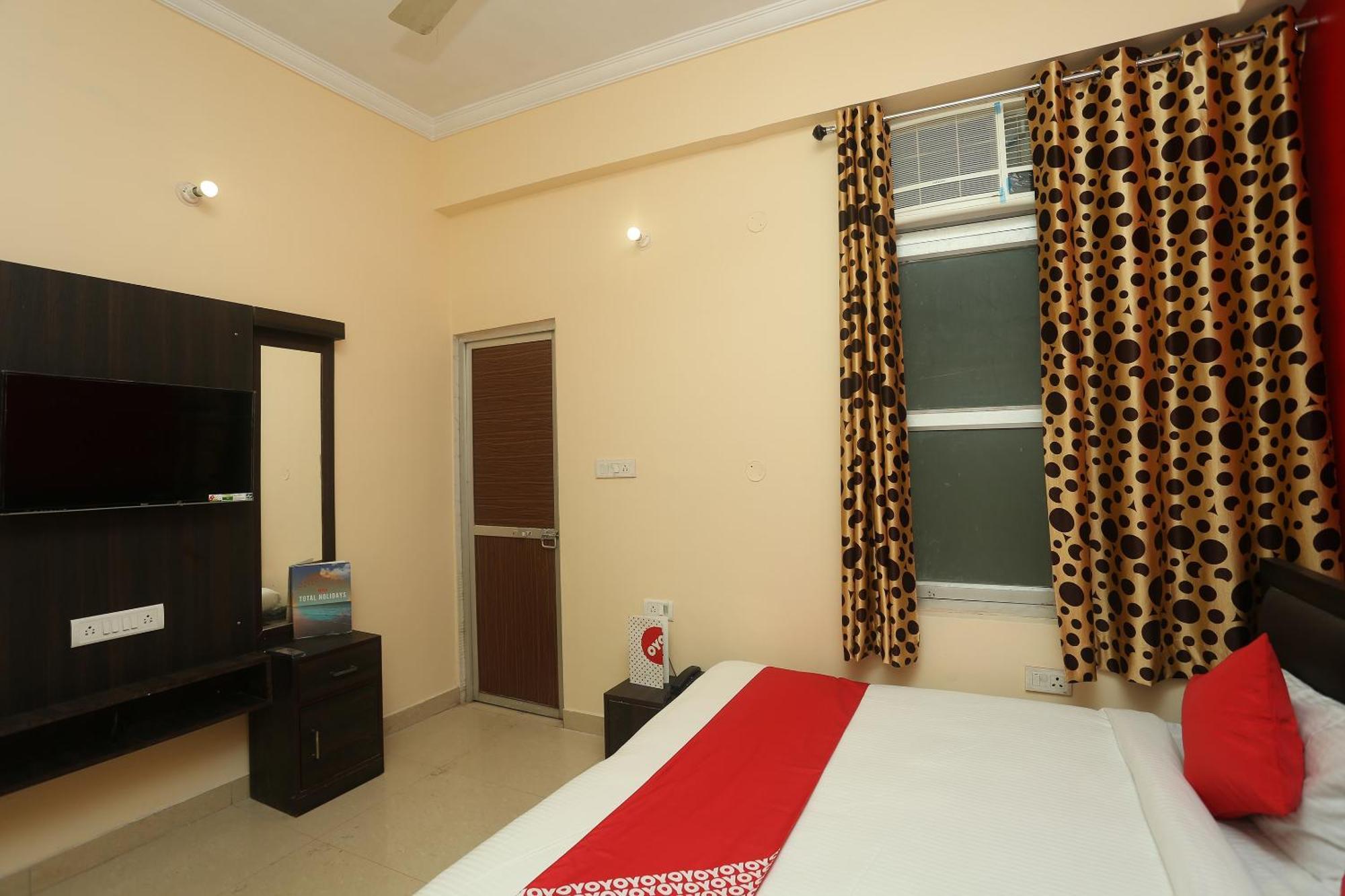 Oyo Flagship 17204 Vrindawan Galaxy Hotel Kanpur Buitenkant foto